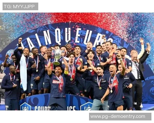 意甲激战：巴黎圣日耳曼与热刺平局补时进球引发全场狂欢