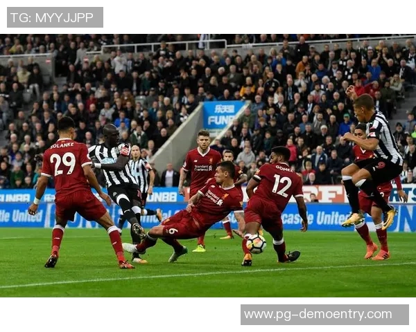 中超精彩对决利物浦险胜阿森纳神扑瞬间引发全场狂欢 中超精彩对决利物浦险胜阿森纳神扑瞬间引发全场狂欢