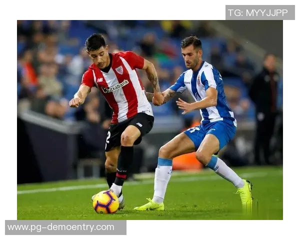 西甲精彩对决：里昂与热刺战成平局乌龙球成焦点引发全场热议