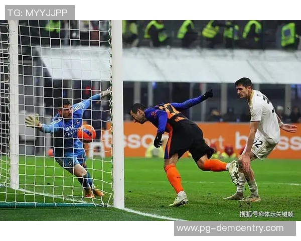 波尔图大胜国米5-1赛后点评全场沸腾的惨败瞬间 波尔图大胜国米5-1赛后点评全场沸腾的惨败瞬间