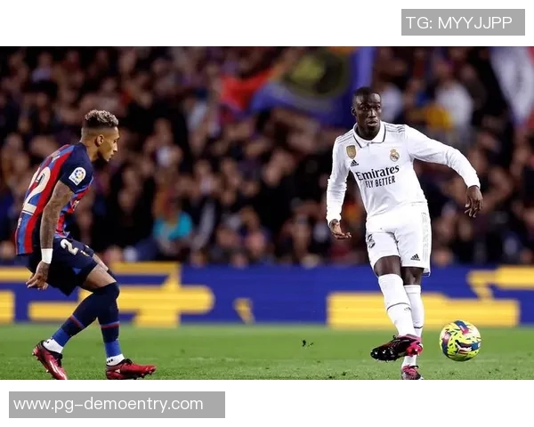 中超精彩对决多特蒙德凭帽子戏法力克巴萨战术分析全景呈现